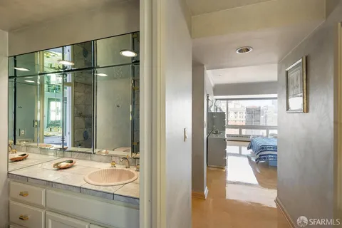 $1,750,000 | 1177 California Street, Unit 1210, San Francisco, CA 94108