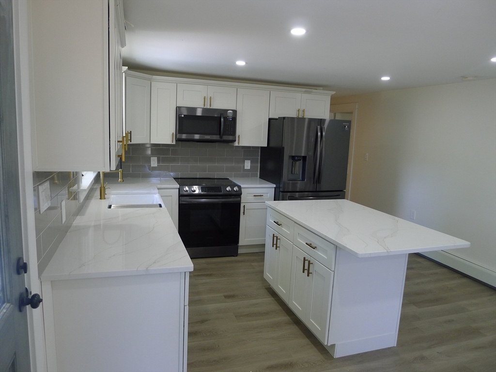 6 Cranberry Meadow Shore Road Charlton, MA 01507 - Photo 3 of 18