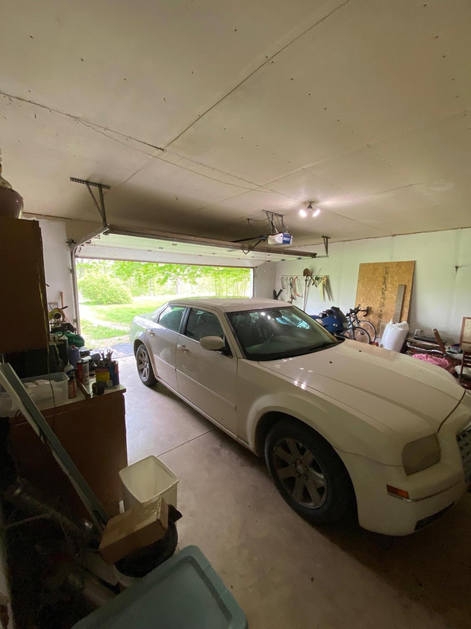 18164 Kraft Mill Road Fredericktown, OH 43019 - Photo 13 of 32 2 car attached garage