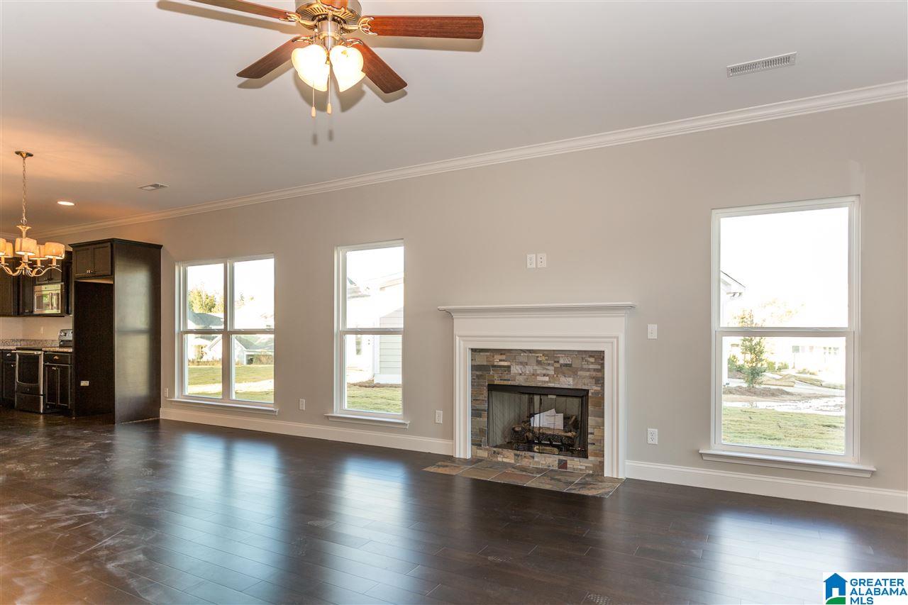 816 Madison Lane Helena, AL 35080 - Photo 5 of 17
