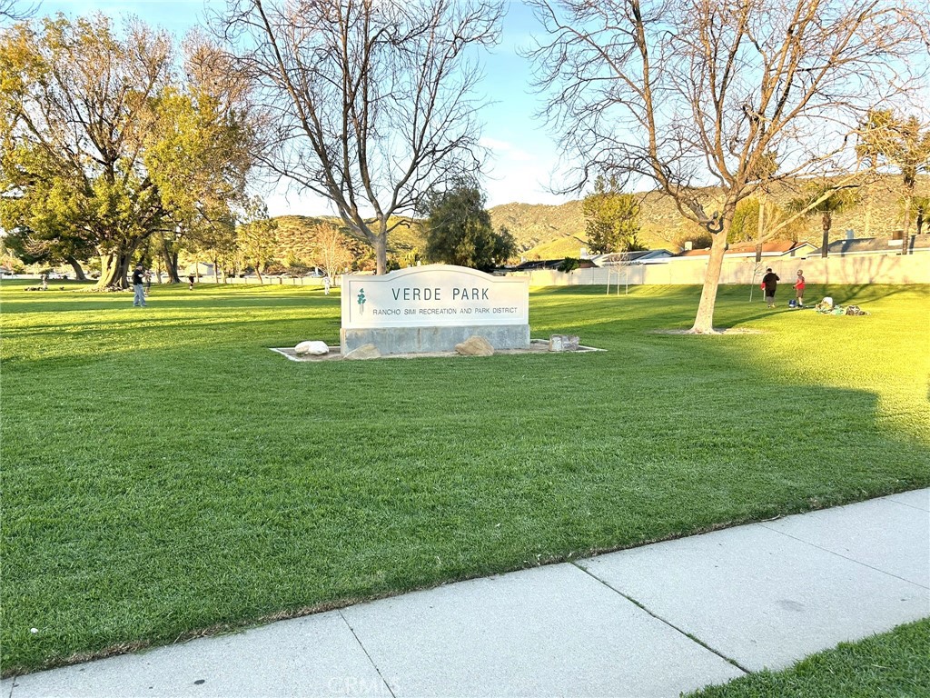 2053 North Avenida Refugio, Unit 2 Simi Valley, CA 93063 - Photo 26 of 26 Verde Park