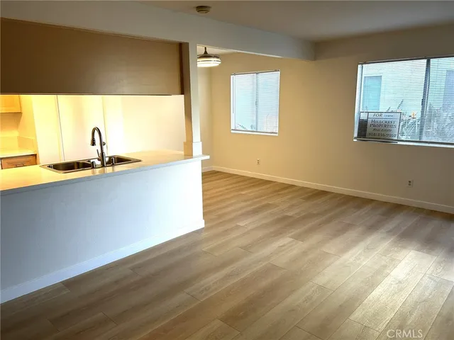 $2,300 | 2053 North Avenida Refugio, Unit 2, Simi Valley, CA 93063