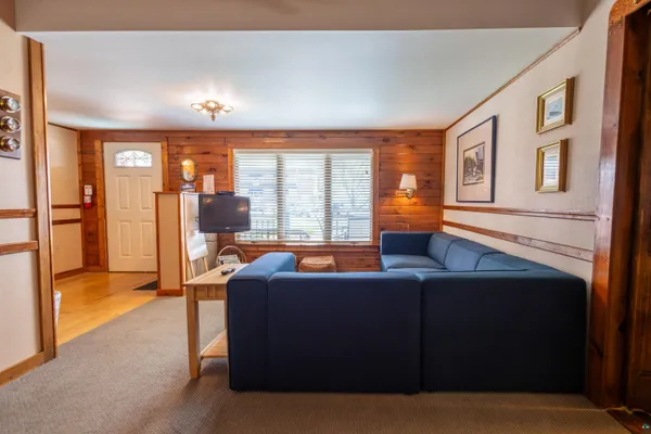 $1,395,000 | 17 South 1st Street, Bayfield, WI 54814