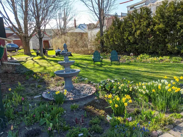 $1,395,000 | 17 South 1st Street, Bayfield, WI 54814