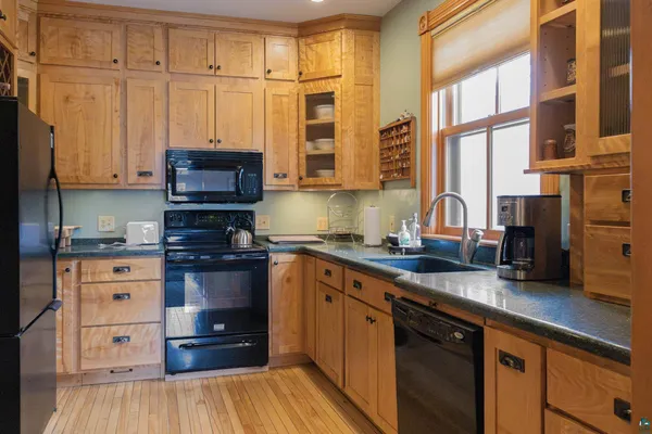 $1,395,000 | 17 South 1st Street, Bayfield, WI 54814