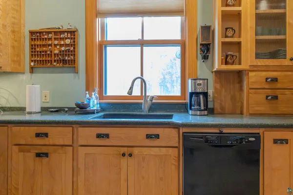 $1,395,000 | 17 South 1st Street, Bayfield, WI 54814