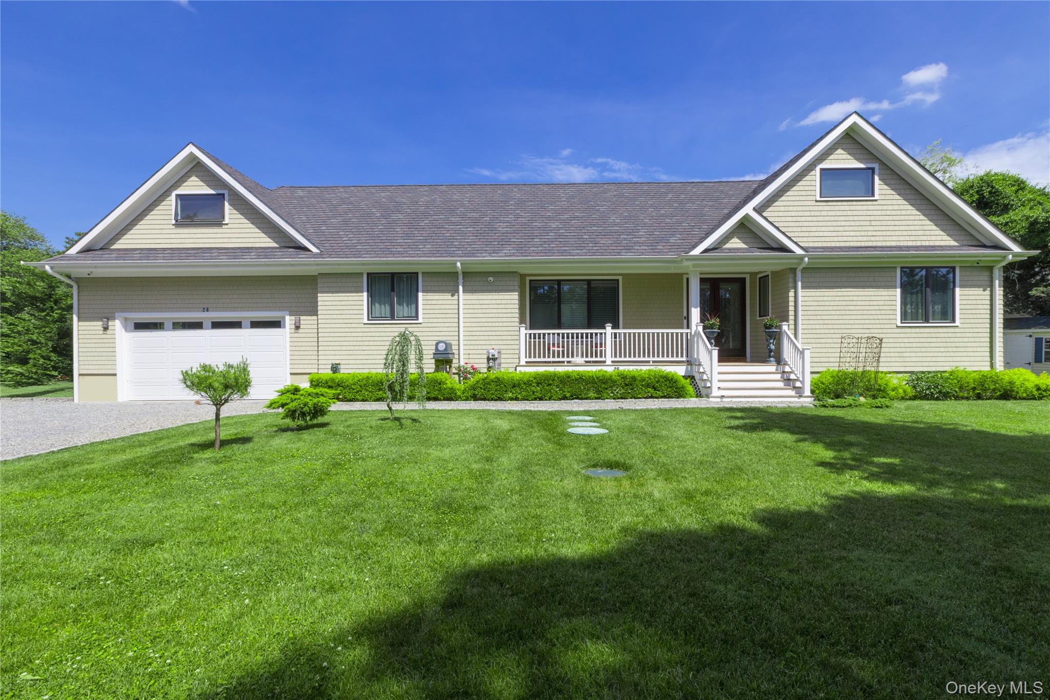 26 Tuthill Lane Remsenburg, NY 11960 - Photo 2 of 23