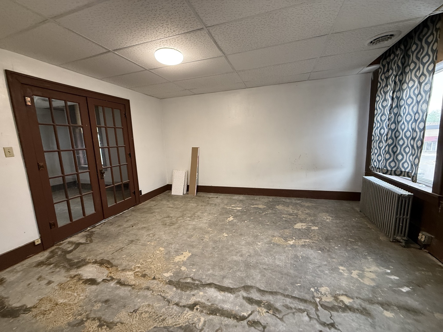 123 West St Paul Street Spring Valley, IL 61362 - Photo 16 of 28 a view of an empty room