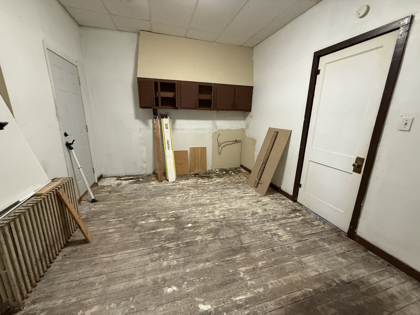 123 West St Paul Street Spring Valley, IL 61362 - Photo 18 of 28 a view of a storage & utility room