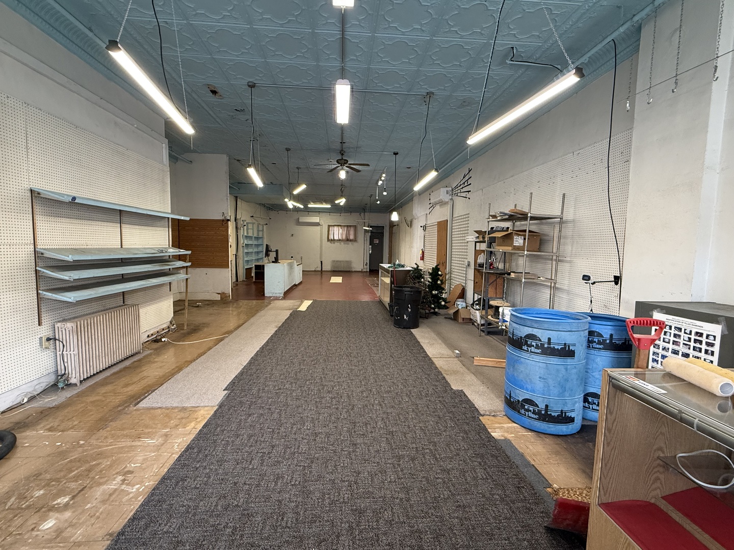 123 West St Paul Street Spring Valley, IL 61362 - Photo 8 of 28 a lobby with furniture and a rug