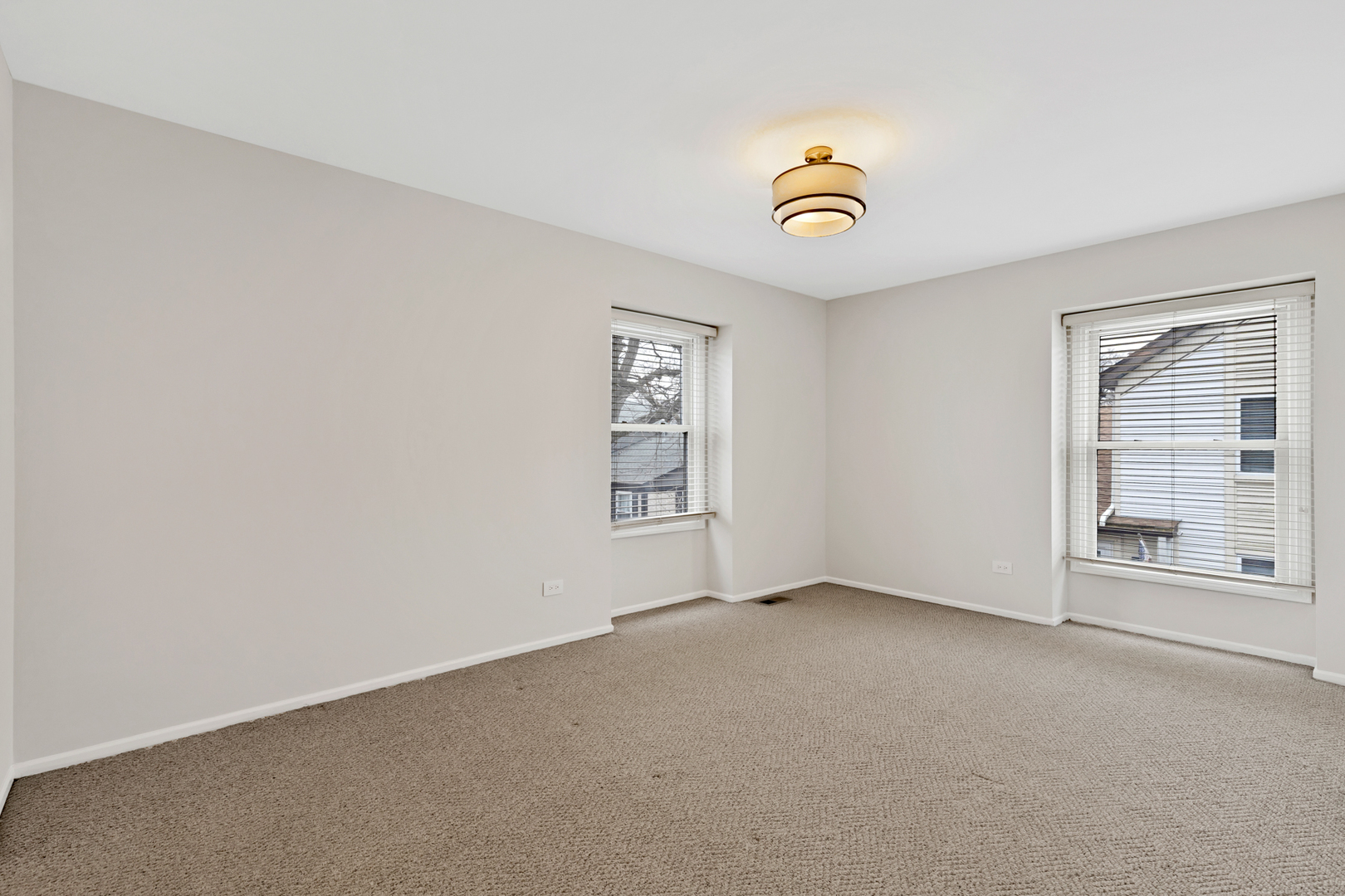 406 Inverrary Lane Deerfield, IL 60015 - Photo 14 of 29 an empty room with a window