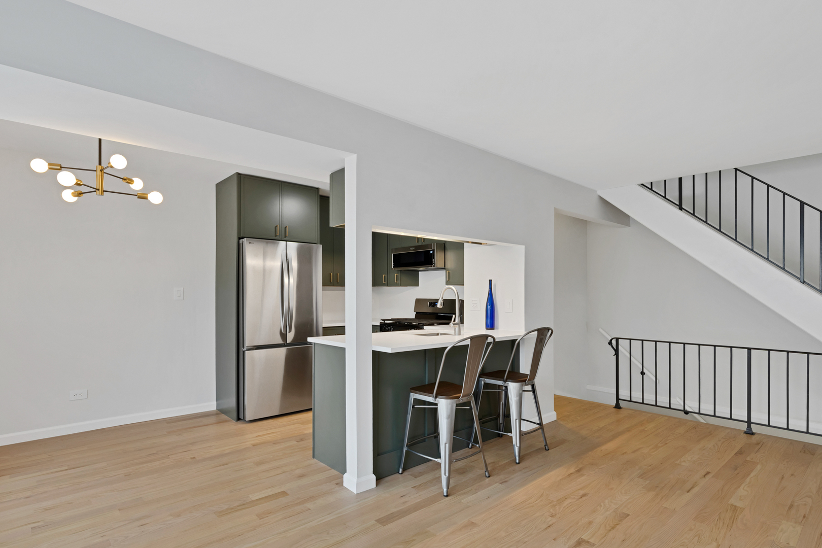 406 Inverrary Lane Deerfield, IL 60015 - Photo 5 of 29 a view of a dining room with furniture and wooden floor