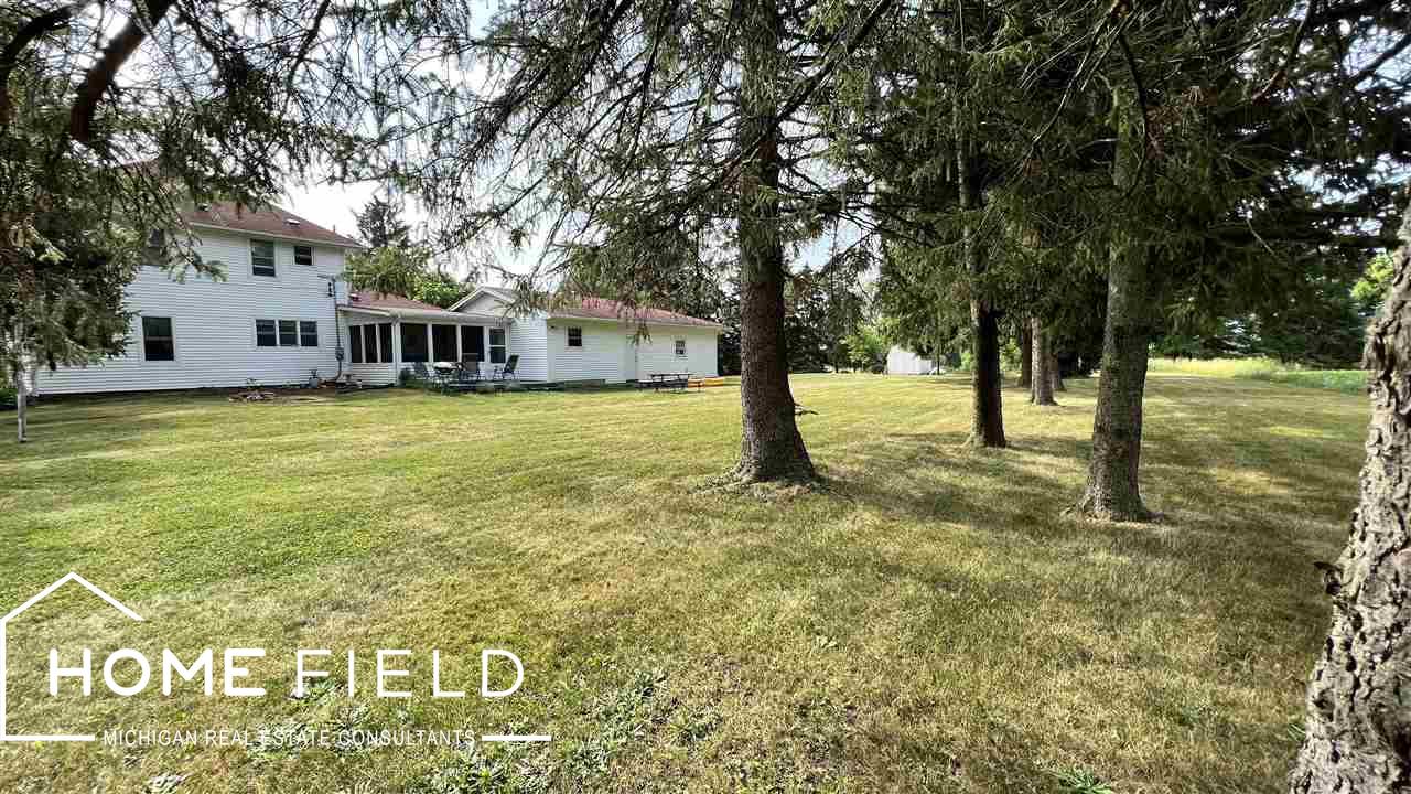 1650 South Smith Road Owosso, MI 48867 - Photo 56 of 58 50082105-55.JPG
