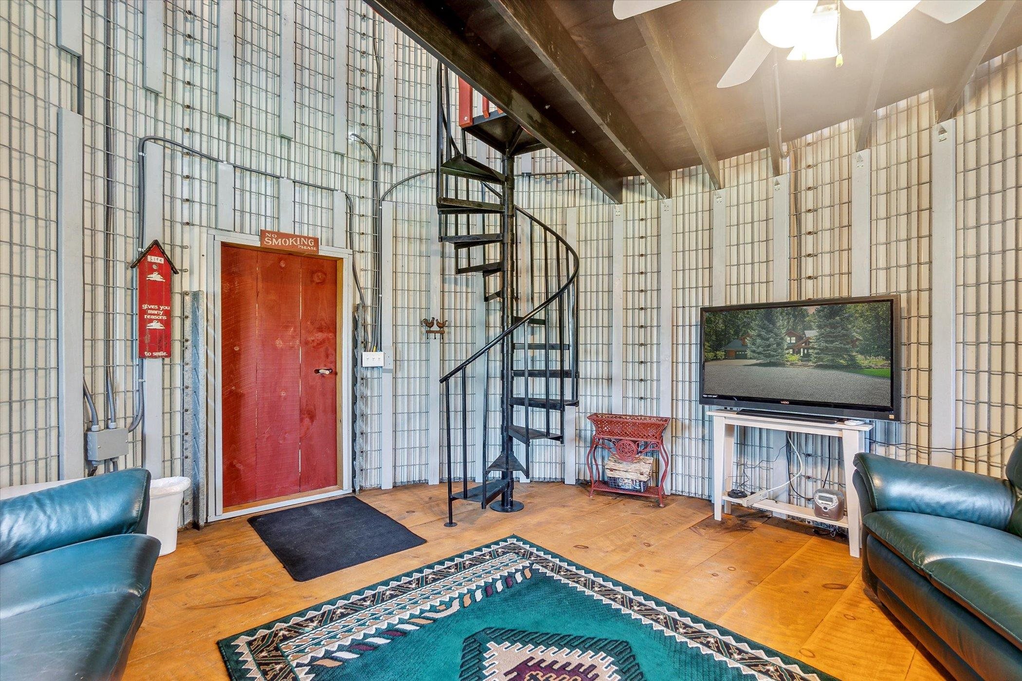 5703 Peet Road Chesaning, MI 48616 - Photo 57 of 73 50153586-70f91afe-06f0-4b4d-9e66-36e5f90f7ee4.JPG
