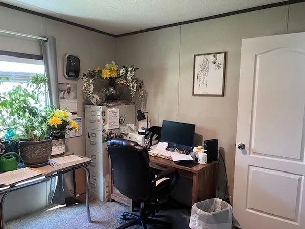 $144,500 | 344 Seba Street, Hurst, IL 62949