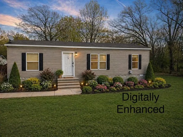 $144,500 | 344 Seba Street, Hurst, IL 62949