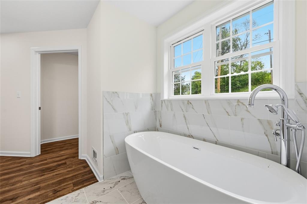 5149 Watters Road Lower Burrell, PA 15068 - Photo 24 of 39 First Floor Primary Suite