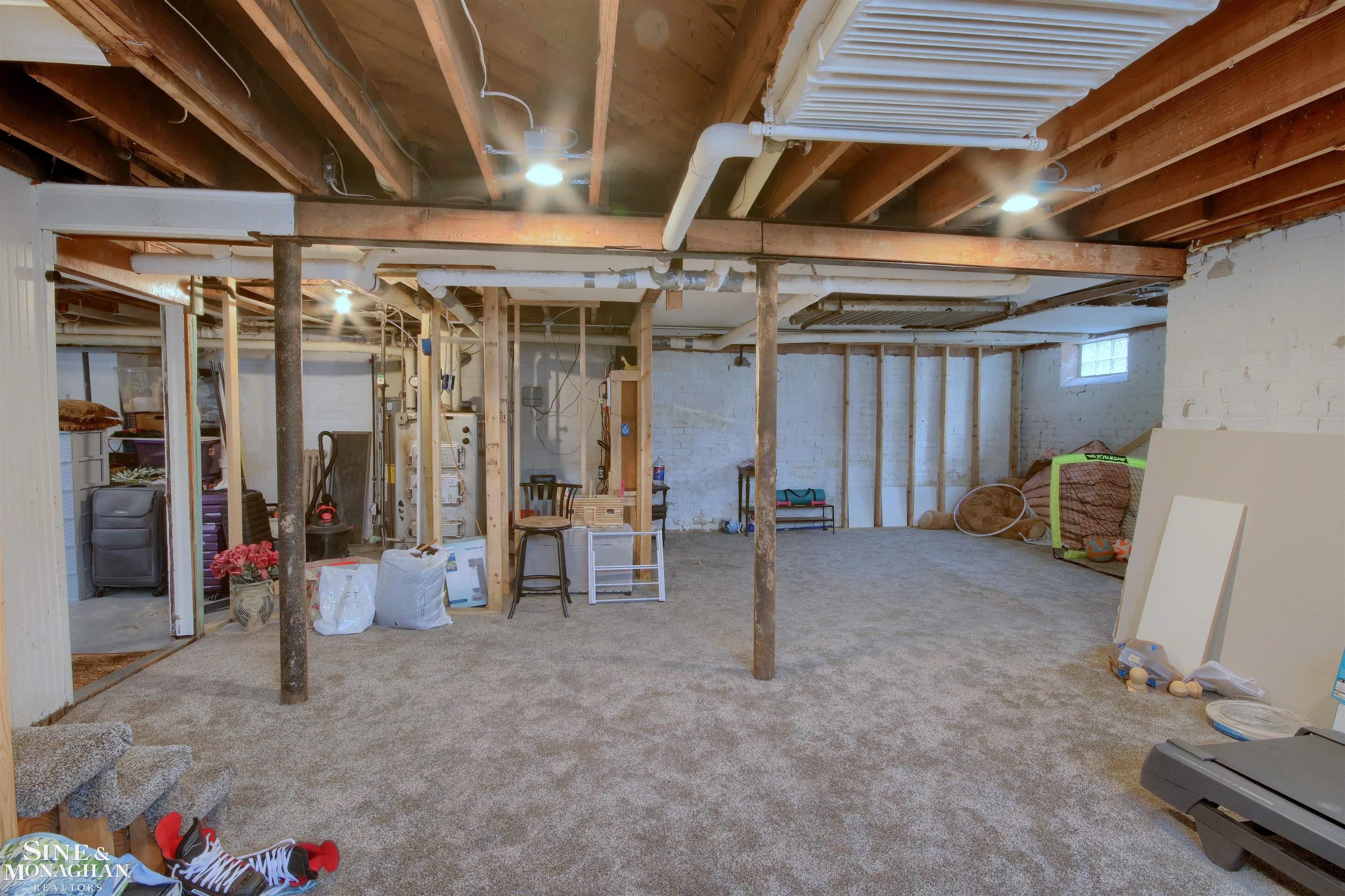883 Westchester Road Grosse Pointe, MI 48230 - Photo 21 of 32 50099592-20.JPG