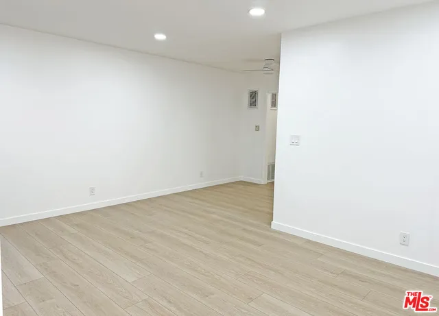 $2,095 | 11915 Jefferson Boulevard, Unit 6, Culver City, CA 90230