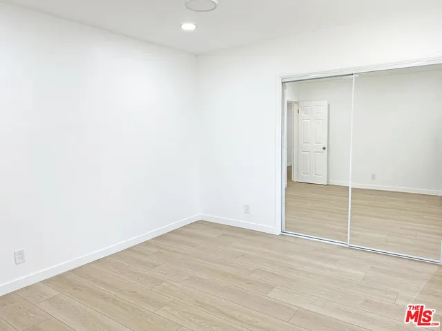 $2,095 | 11915 Jefferson Boulevard, Unit 6, Culver City, CA 90230