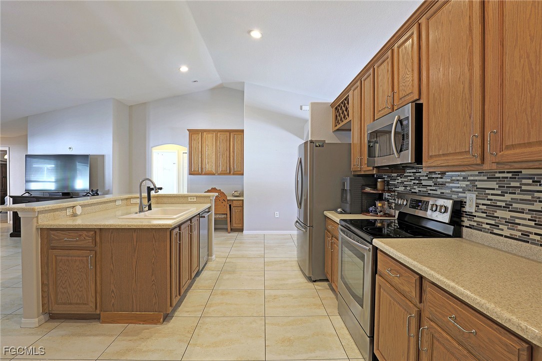 2452 Nature Pointe Loop Fort Myers, FL 33905 - Photo 13 of 49