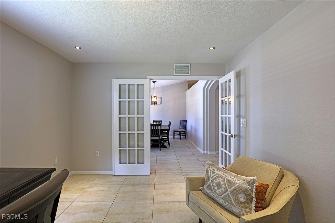 2452 Nature Pointe Loop Fort Myers, FL 33905 - Photo 6 of 49