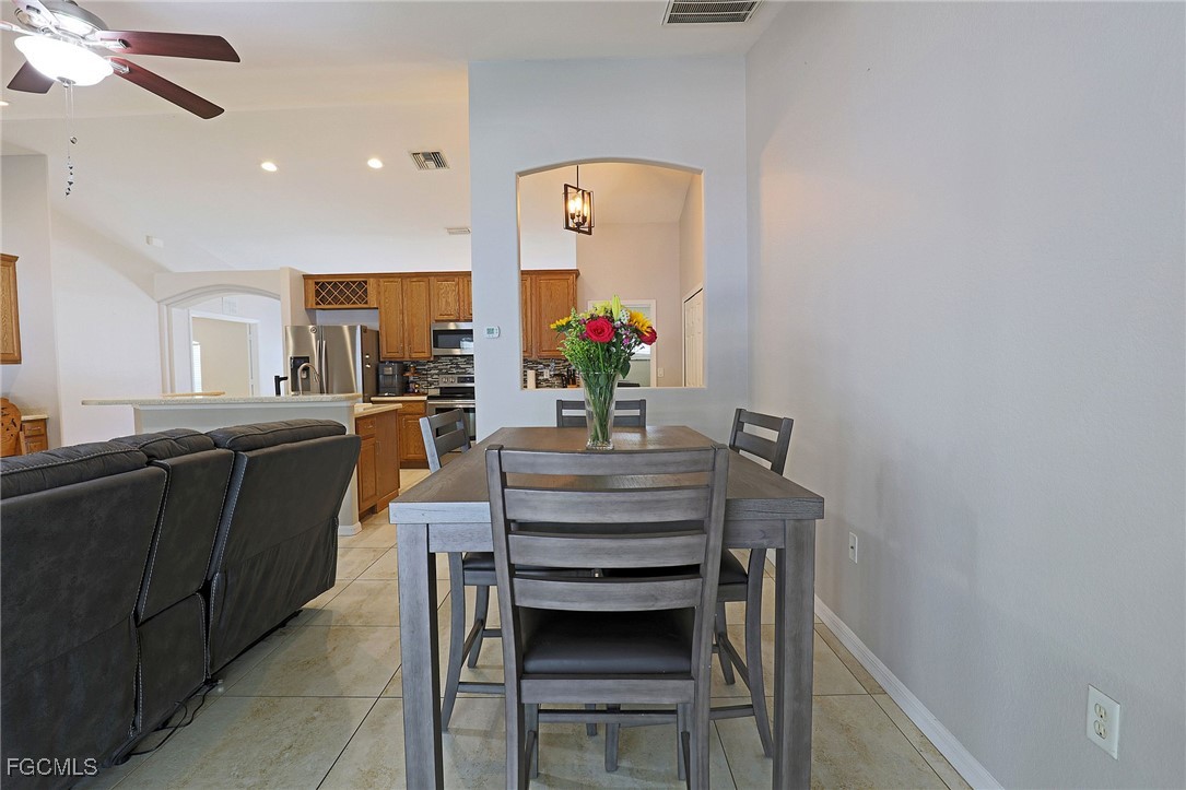 2452 Nature Pointe Loop Fort Myers, FL 33905 - Photo 9 of 49