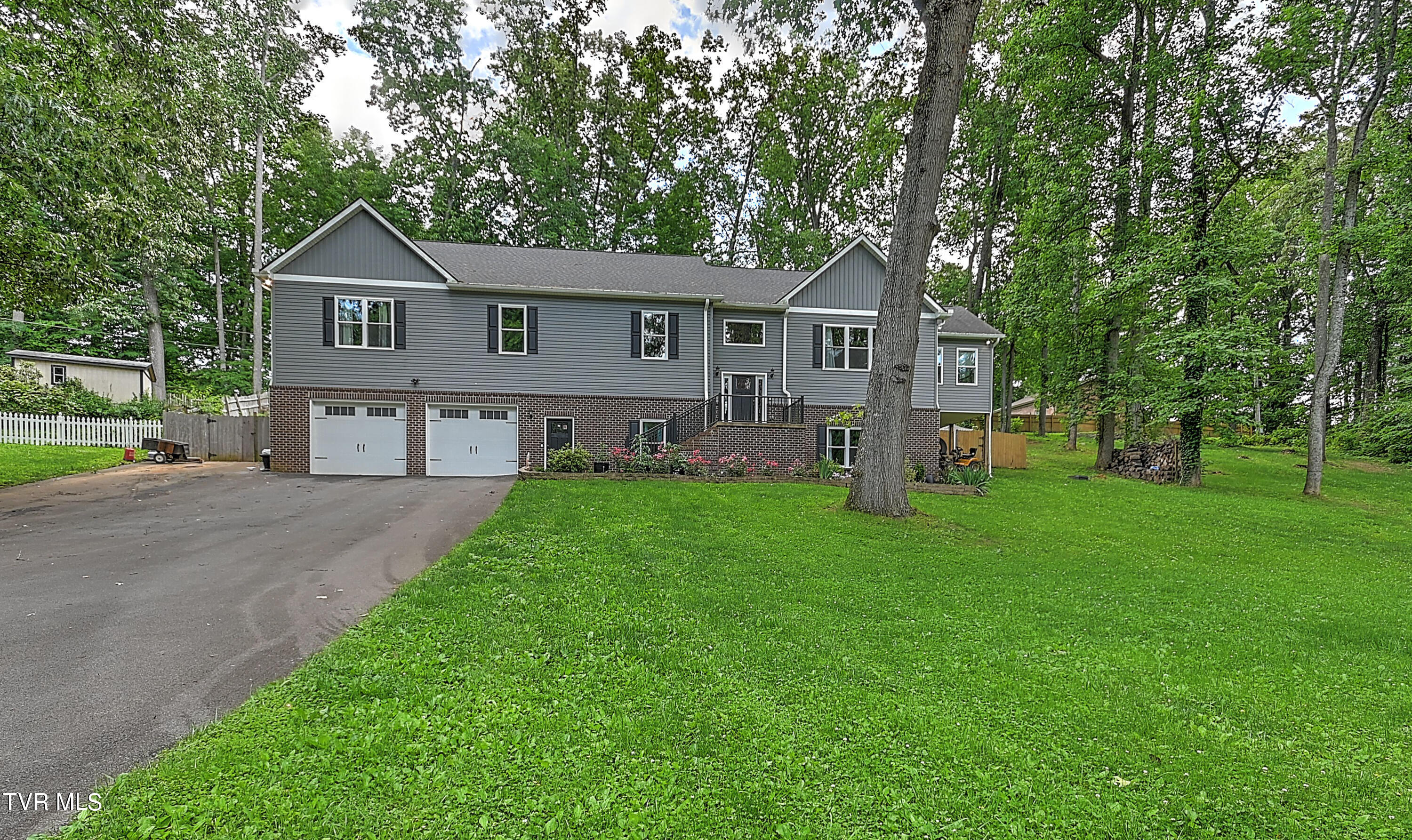 5101 Blarney Road Kingsport, TN 37664 - Photo 3 of 49 5101 Blarney CA-2