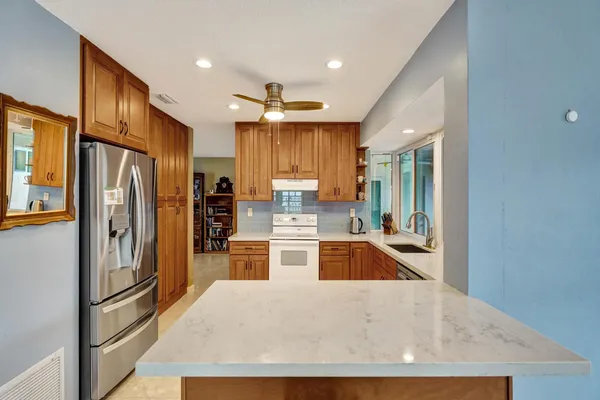 $650,000 | 5211 Southwest 91st Terrace, Cooper City, FL 33328