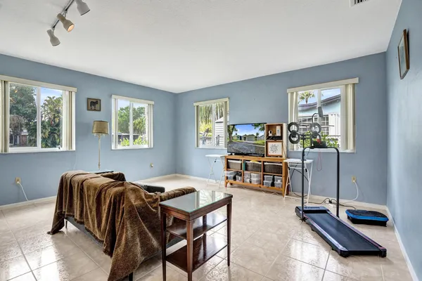$650,000 | 5211 Southwest 91st Terrace, Cooper City, FL 33328