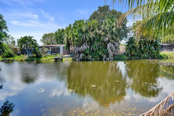 $650,000 | 5211 Southwest 91st Terrace, Cooper City, FL 33328