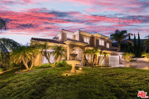 $740,000 | 6758 North Ridgeline Avenue, San Bernardino, CA 92407