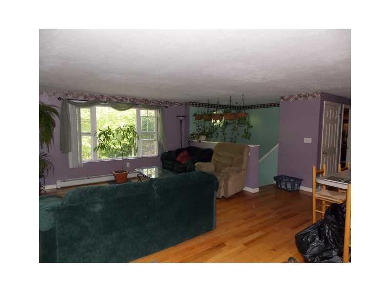 223 Job Road Standish, ME 04084 - Photo 3 of 3 Living Room.