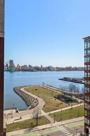 $4,700 | 1125 Maxwell Lane, Unit 906, Hoboken, NJ 07030