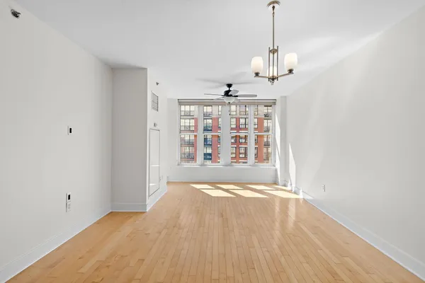 $4,700 | 1125 Maxwell Lane, Unit 906, Hoboken, NJ 07030