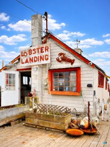 $2,950 | 25 Riverside Drive, Unit E4, Clinton, CT 06413