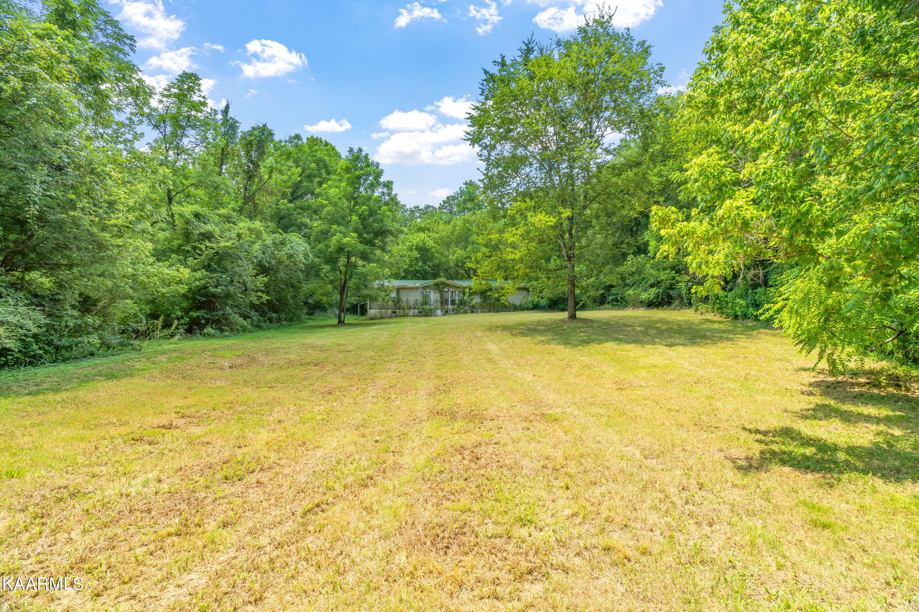 612 Prospect Road Walland, TN 37886 - Photo 8 of 11 Front