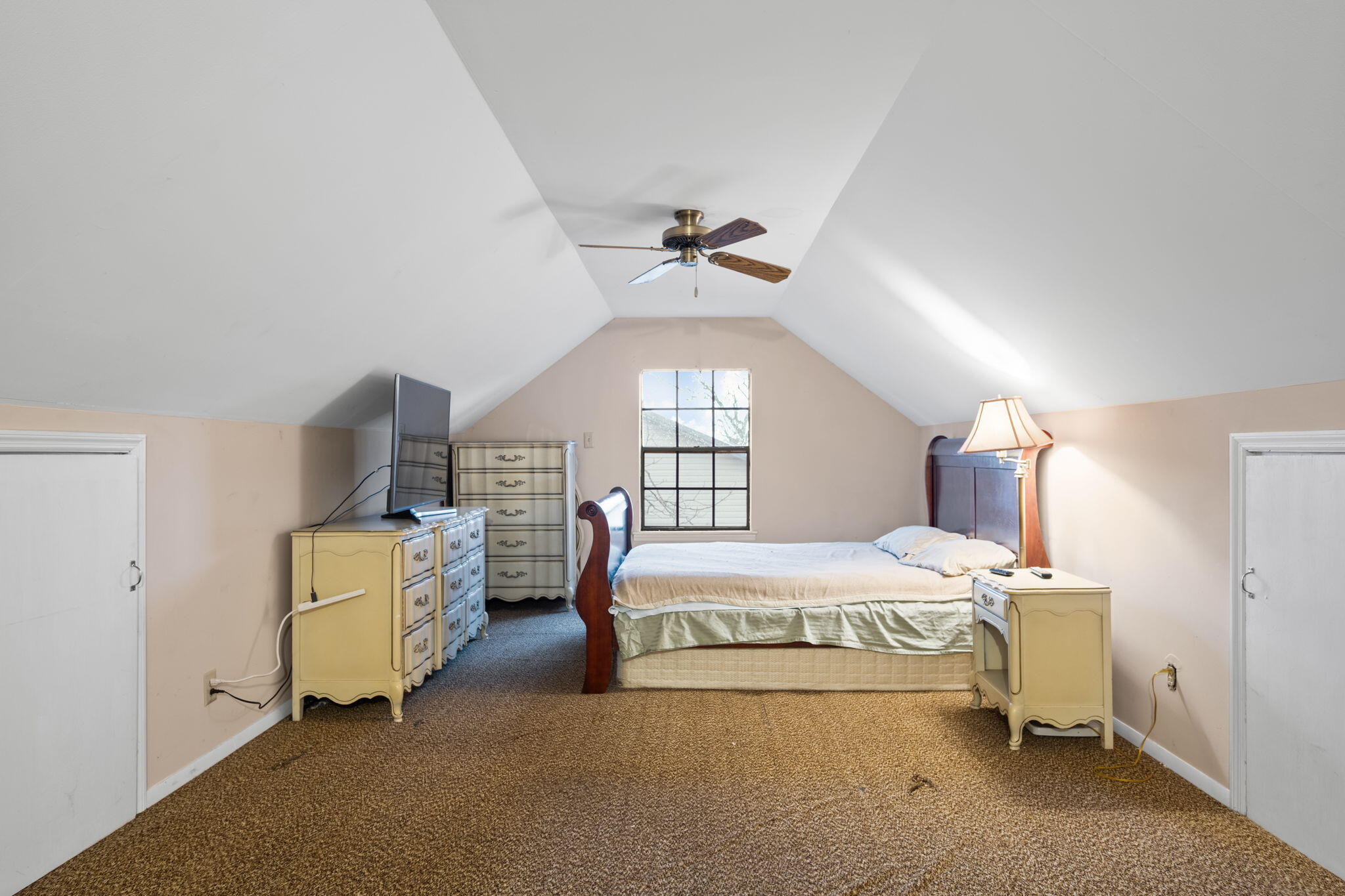 1708 South Mack Smith Road Chattanooga, TN 37412 - Photo 16 of 25 16-web-or-mls-DSC_0871