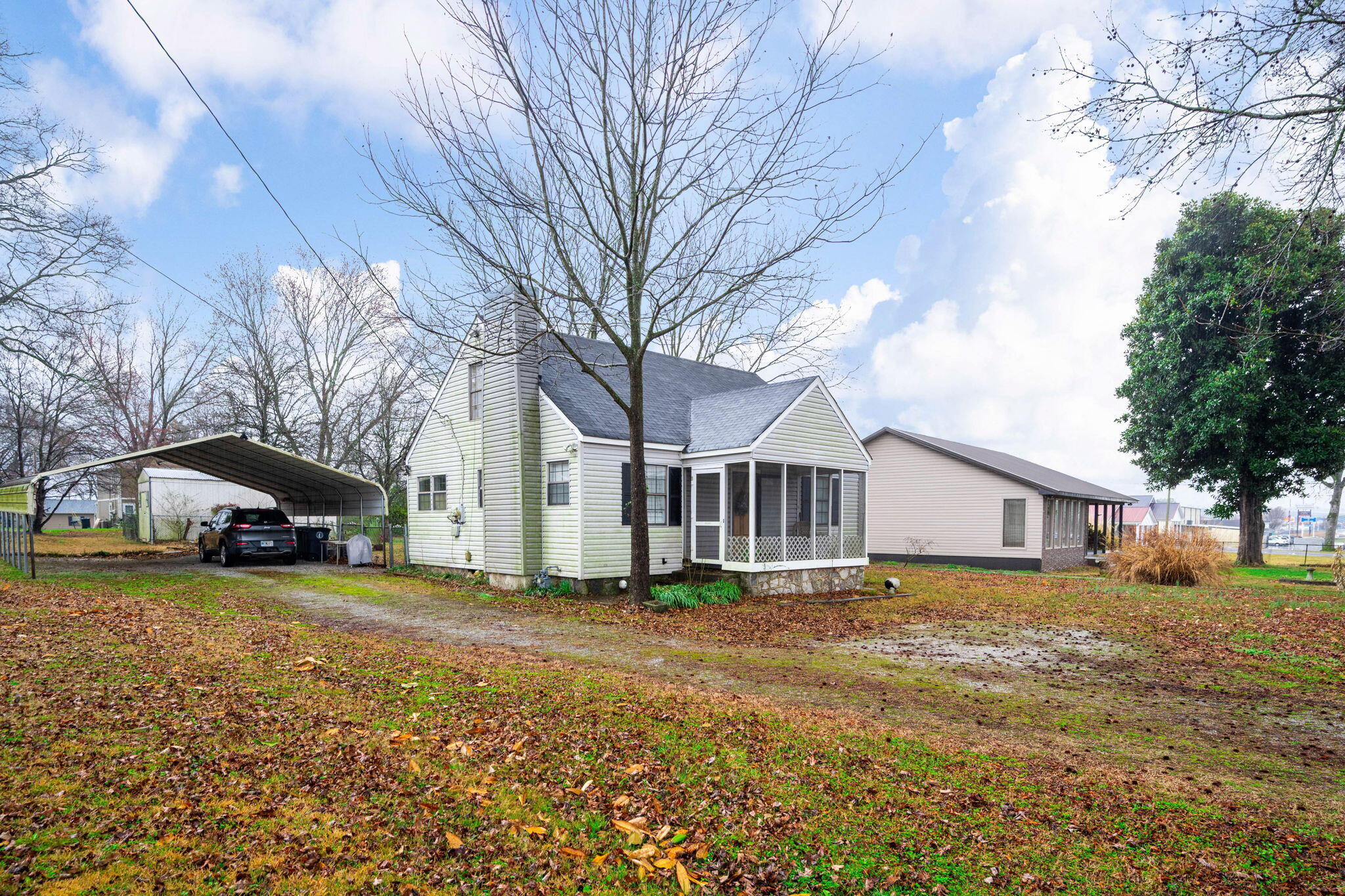 1708 South Mack Smith Road Chattanooga, TN 37412 - Photo 4 of 25 4-web-or-mls-DSC_0894