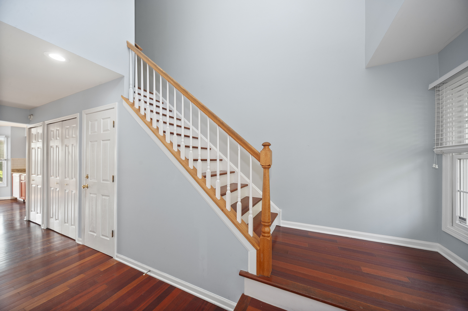 315 Spring Point Drive Carpentersville, IL 60110 - Photo 3 of 21 a view of entryway with wooden floor