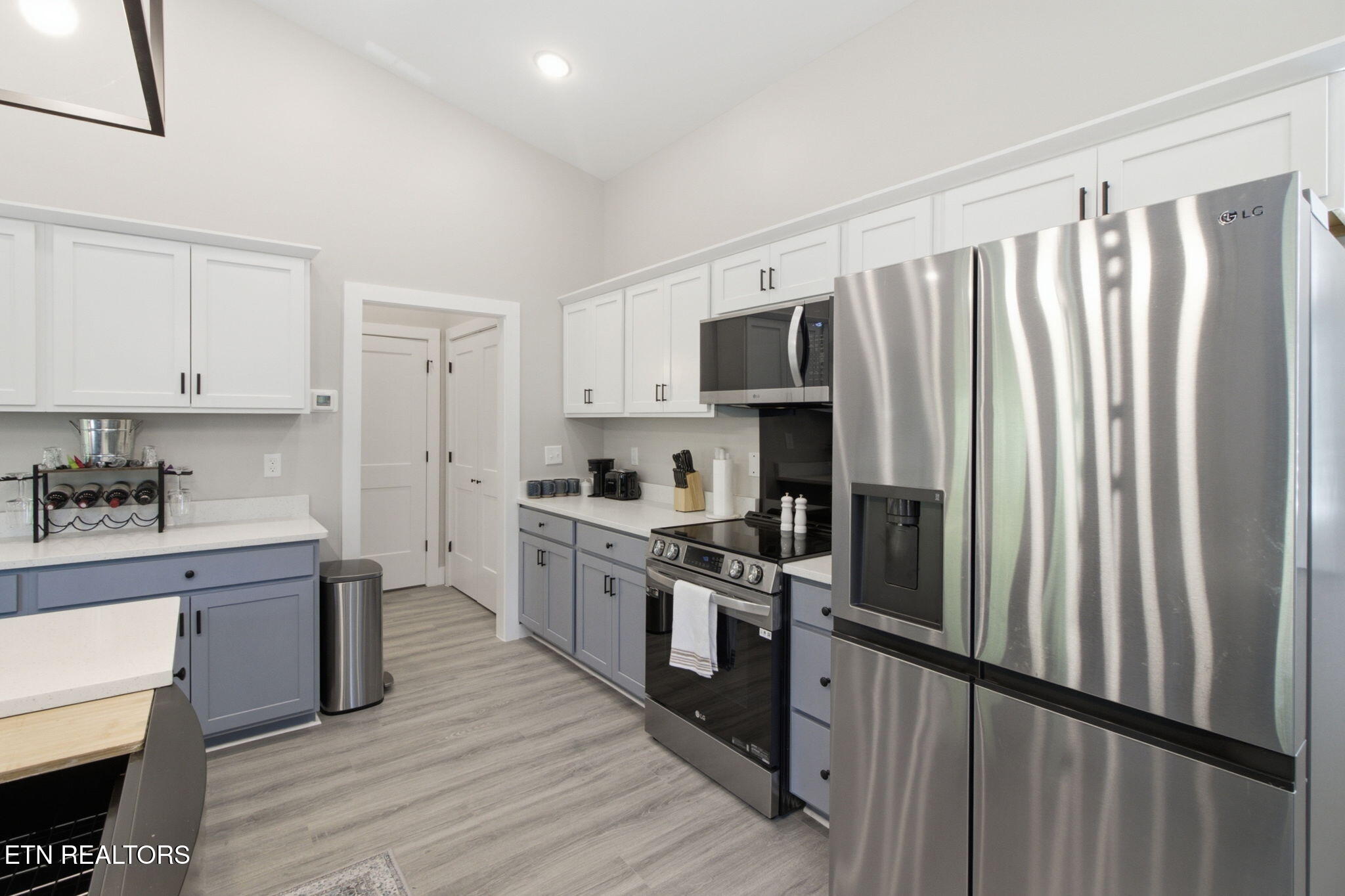 3622 Pittman Center Road Sevierville, TN 37876 - Photo 8 of 24 8