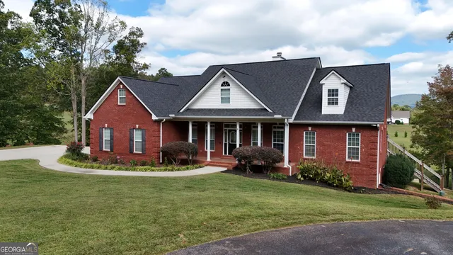 $999,000 | 841 Yonah Meadow Drive, Cleveland, GA 30528