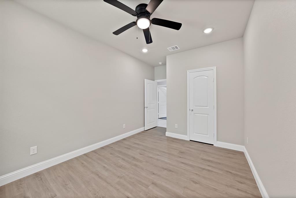 1112 Trinity Street Cleburne, TX 76031 - Photo 18 of 36