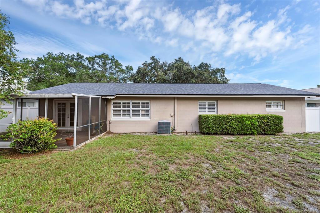 2774 Banchory Road Winter Park, FL 32792 - Photo 26 of 30 front view of a house with a yard