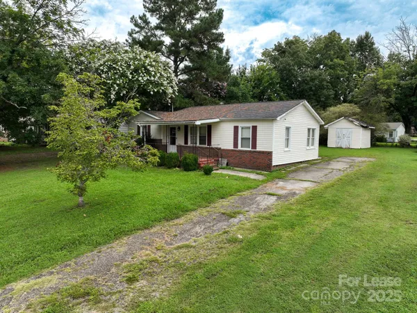 $1,500 | 113 Crestview Drive, Concord, NC 28027