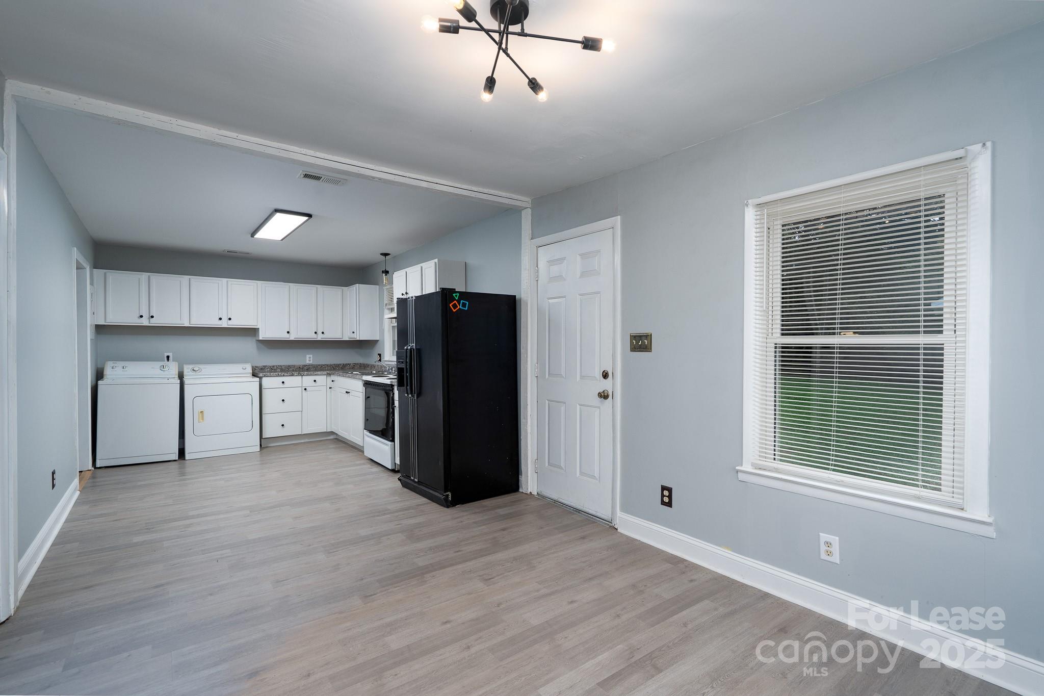 113 Crestview Drive Concord, NC 28027 - Photo 8 of 34