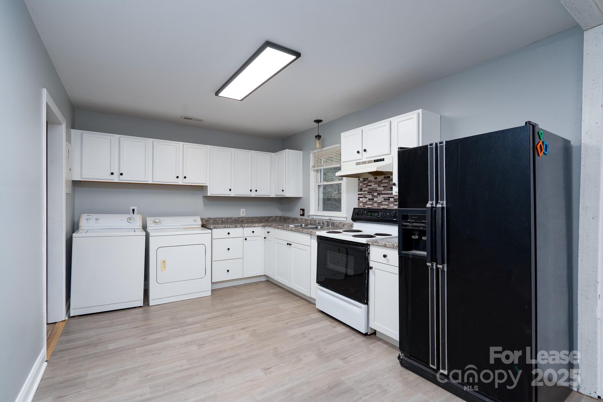 113 Crestview Drive Concord, NC 28027 - Photo 9 of 34