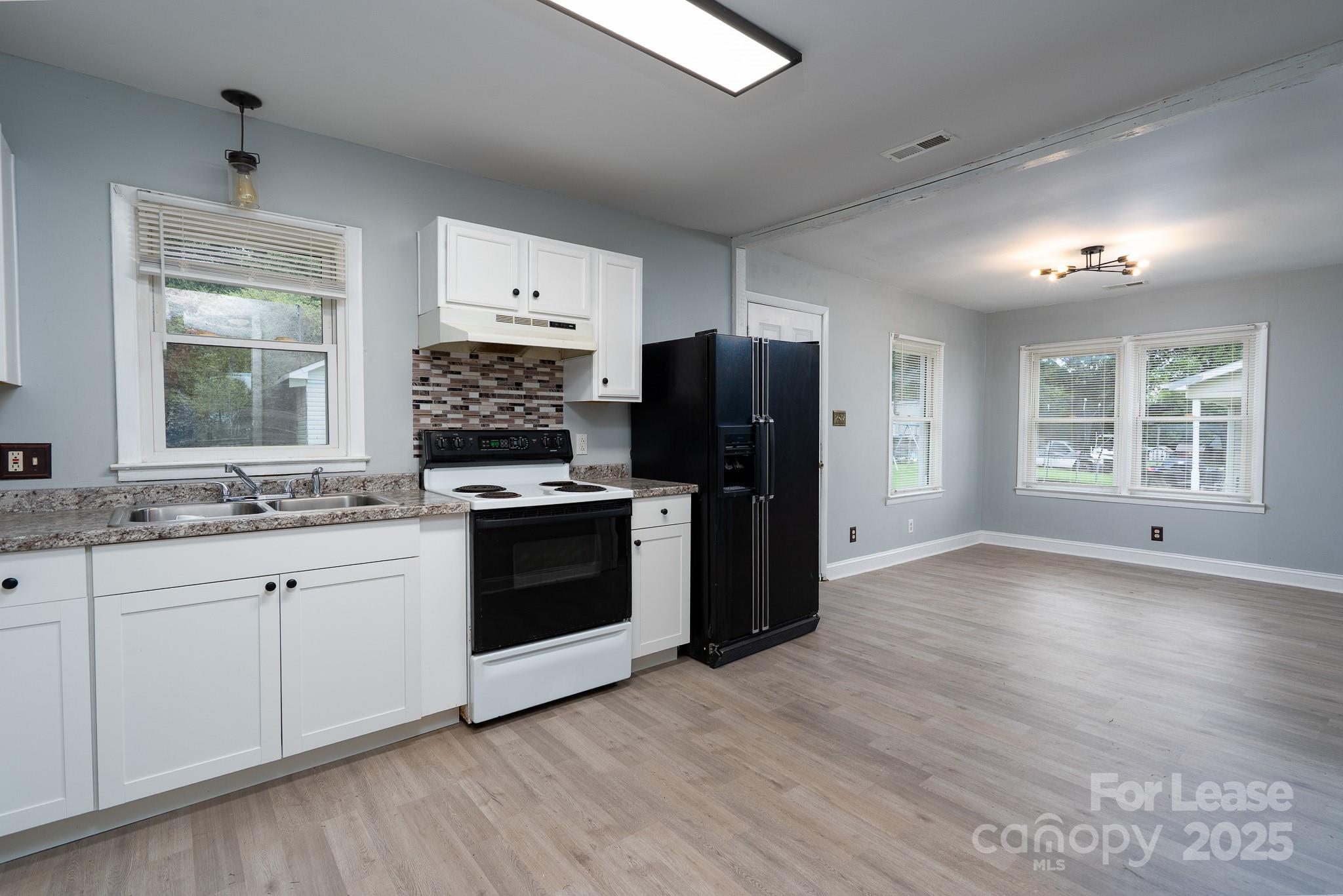 113 Crestview Drive Concord, NC 28027 - Photo 10 of 34