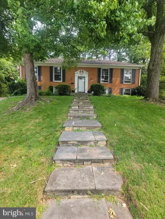 $4,250 | 7063 Wolftree Lane, Rockville, MD 20852