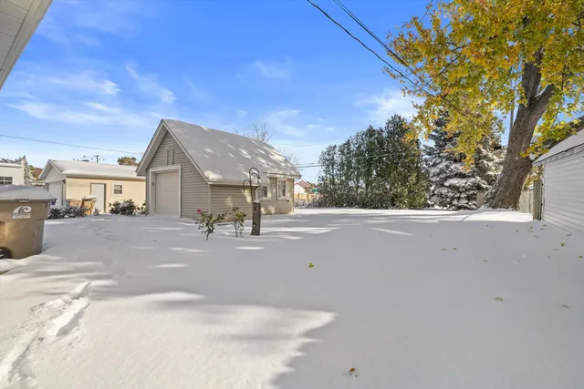 $269,900 | 6017 35th Avenue, Kenosha, WI 53142